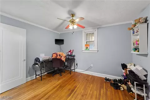 Bedroom - 2232 E 30th St, Lorain, OH 44055 photo 1 of 9