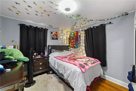Bedroom - 2232 E 30th St, Lorain, OH 44055 photo 6 of 9