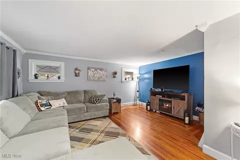 Living - 2232 E 30th St, Lorain, OH 44055 photo 1 of 1