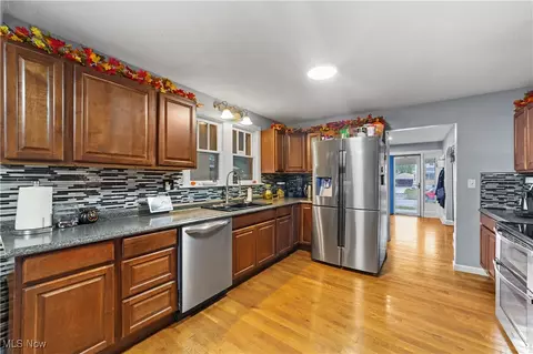Kitchen - 2232 E 30th St, Lorain, OH 44055 photo 1 of 2