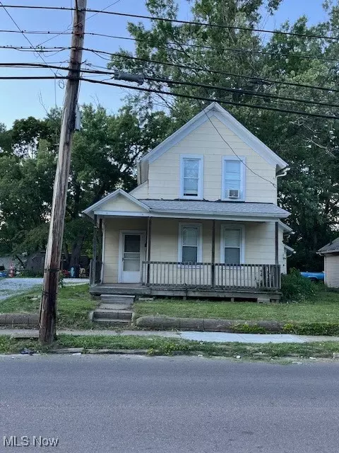 289 E Thornton St, Akron, OH 44311