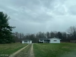 64786 Hidden Acres Rd, Cambridge, OH 43725