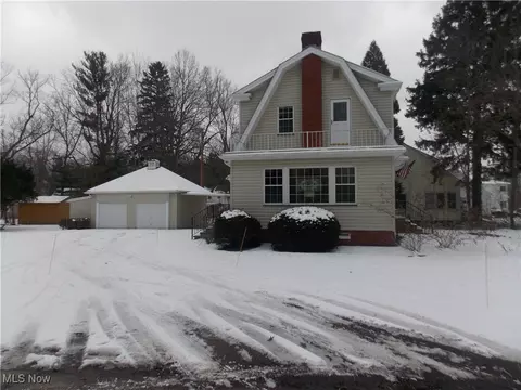 4838 River St, Willoughby, OH 44094 photo 2