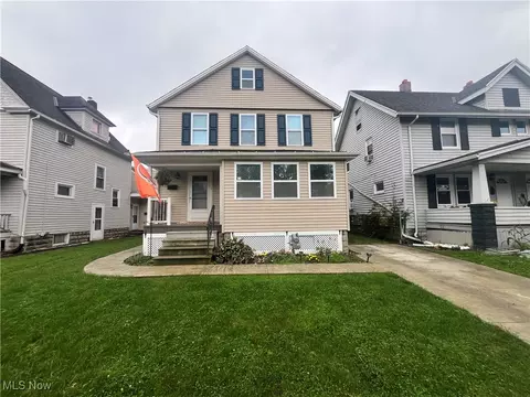 Exterior - 417 Kenyon Ave, Elyria, OH 44035 photo 1 of 4