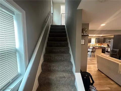 Entry Way - 417 Kenyon Ave, Elyria, OH 44035 photo 1 of 1