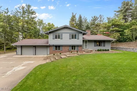 4910 Rootstown Rd, Ravenna, OH 44266
