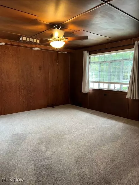 4903 Topper Ave, Ashtabula, OH 44004 photo 2