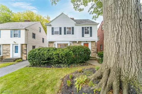 3635 Strathavon Rd, Shaker Heights, OH 44120