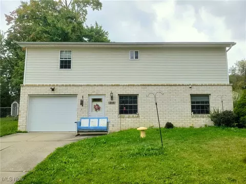 214-216 Louise St, Rittman, OH 44270