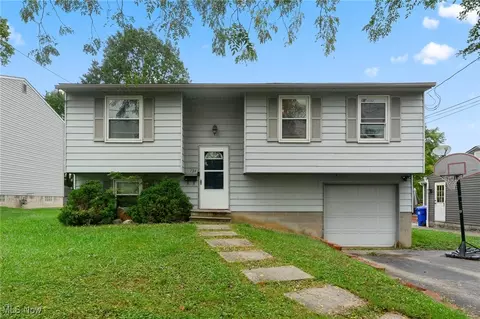 734 Oregon Ave, Mcdonald, OH 44437