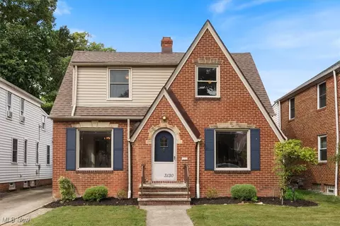 3130 W 160th St, Cleveland, OH 44111