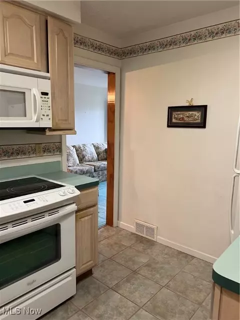 5638 S Ridge Rd E, Ashtabula, OH 44004 photo 12