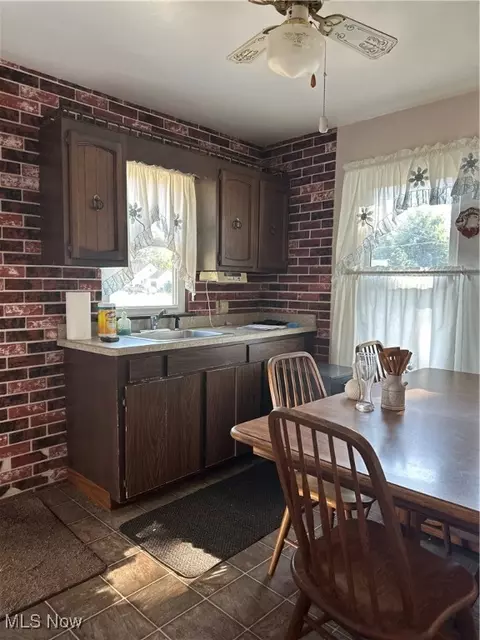 39007 Johnnycake Ridge Rd, Willoughby, OH 44094 photo 15