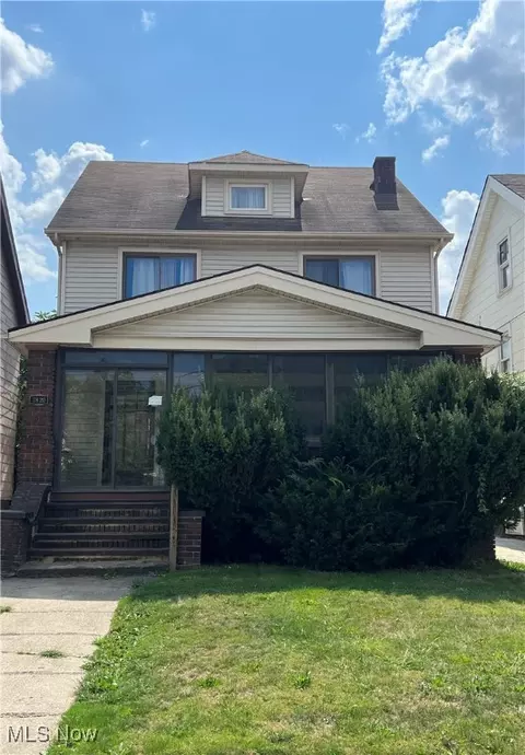 7820 Beman Ave, Cleveland, OH 44105
