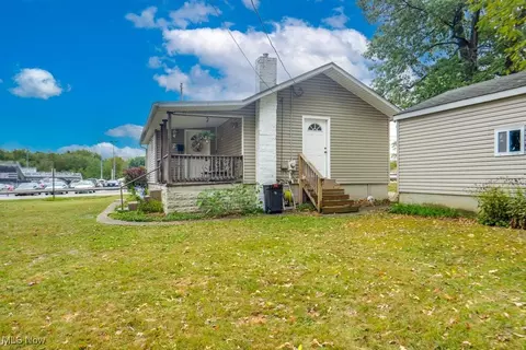 523 Harding Ave SW, Massillon, OH 44646