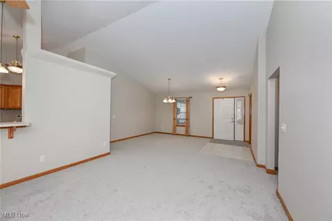 Living - 320 Falling Leaf Dr, Seven Hills, OH 44131 photo 4 of 7