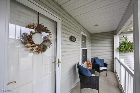 Exterior - 320 Falling Leaf Dr, Seven Hills, OH 44131 photo 6 of 10