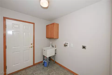 Other - 320 Falling Leaf Dr, Seven Hills, OH 44131 photo 5 of 6