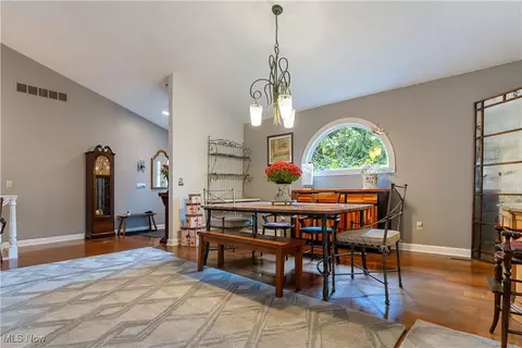 4109 Cove Cir NW, Canton, OH 44708 photo 10