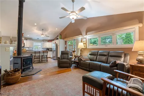 4109 Cove Cir NW, Canton, OH 44708 photo 16