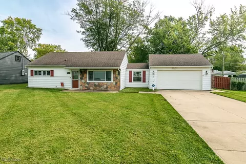 5015 Orchard Rd, Mentor, OH 44060