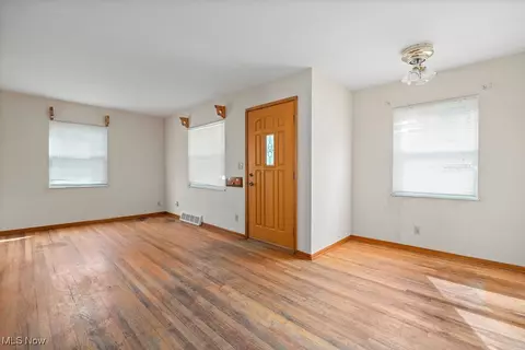 532 Harvard Ave, Elyria, OH 44035 photo 5