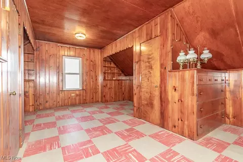 232 E 208th St, Euclid, OH 44123 photo 27
