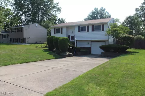 904 Indiana Ave, Mcdonald, OH 44437