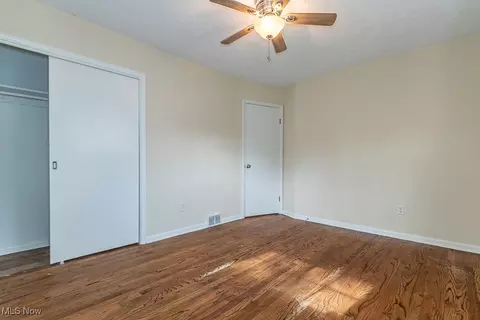 1900 Robindale St, Wickliffe, OH 44092 photo 24