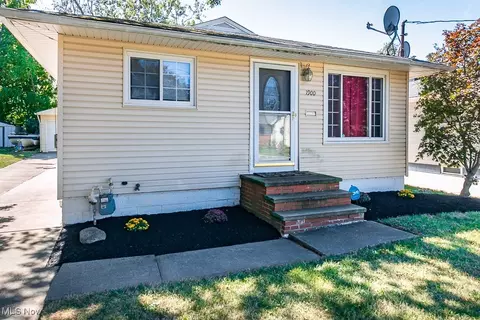1900 Robindale St, Wickliffe, OH 44092 photo 34