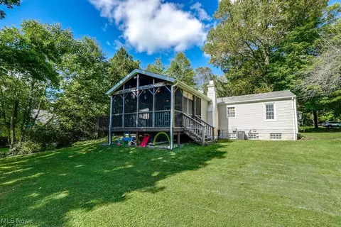 Exterior - 8471 Summit Dr, Chagrin Falls, OH 44023 photo 8 of 10