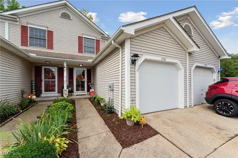 1724 Maxwell Blvd, Brunswick, OH 44212