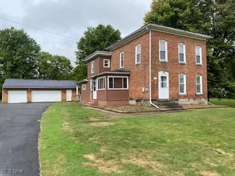 5167 St Rt 7 Rd, Burghill, OH 44404