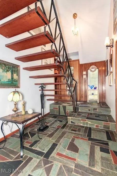 Entry Way - 23 Minnewawa Dr, Timberlake, OH 44095 photo 1 of 2
