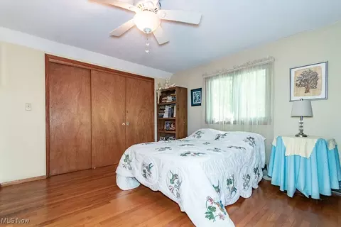 Bedroom - 23 Minnewawa Dr, Timberlake, OH 44095 photo 5 of 5