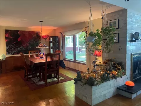 Dining - 23 Minnewawa Dr, Timberlake, OH 44095 photo 2 of 2