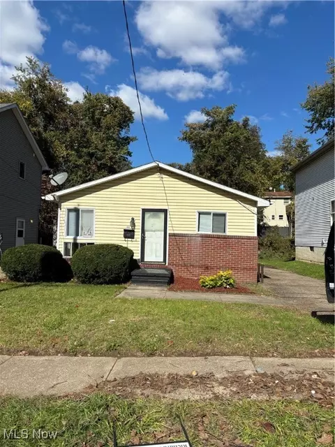 1141 Maryville Ave, Akron, OH 44305