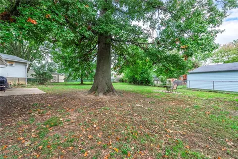 3901 Caferro Ave, Lorain, OH 44055 photo 38