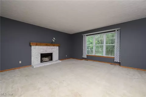 7040 Tidewater St NW, Canton, OH 44708 photo 12