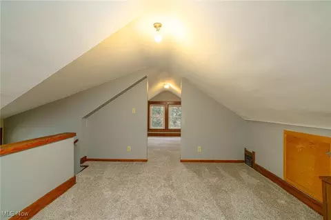 174 E Brookside Ave, Akron, OH 44301 photo 22