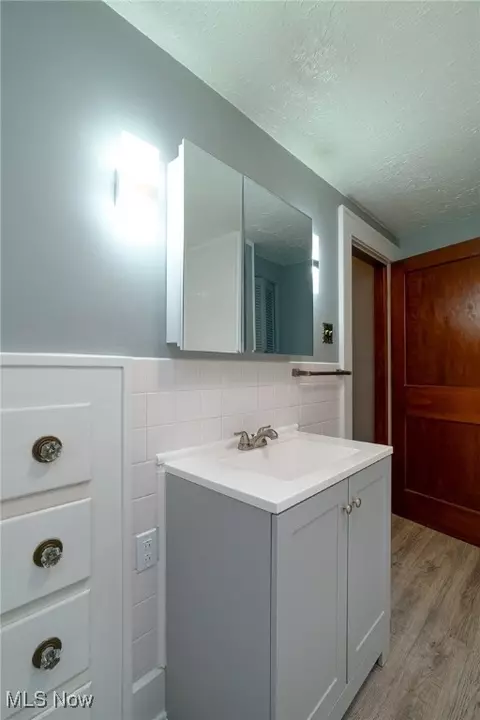 174 E Brookside Ave, Akron, OH 44301 photo 17