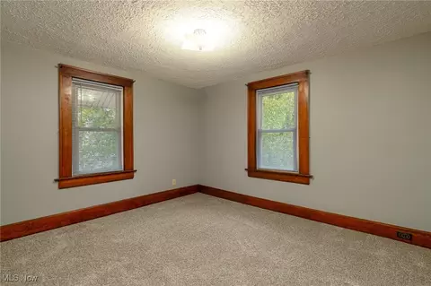 174 E Brookside Ave, Akron, OH 44301 photo 14
