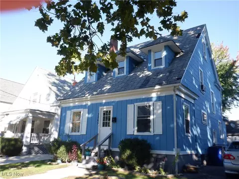 3865 W 20th St, Cleveland, OH 44109