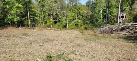 Richards Road, Cambridge, OH 43725 photo 14