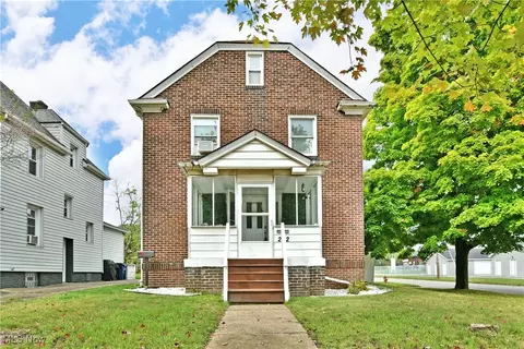 202 Pennsylvania Ave, Mcdonald, OH 44437
