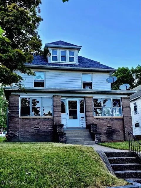 723 Kenmore Blvd, Akron, OH 44314