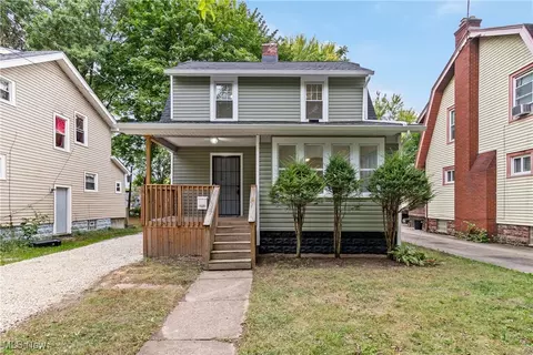 388 Noah Ave, Akron, OH 44320