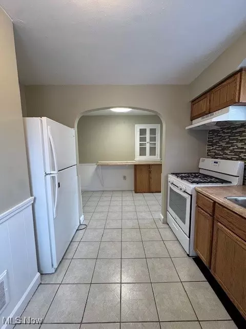 520 8th St, Struthers, OH 44471 photo 18