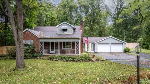 9085 King Graves Rd NE, Warren, OH 44484