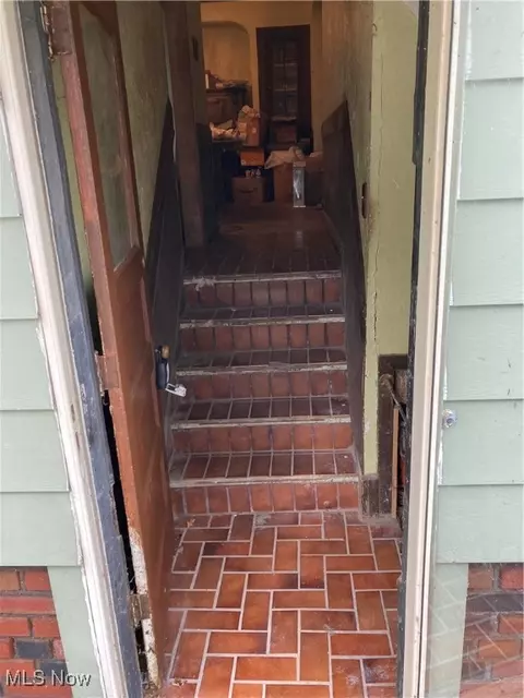 241 E 214th St, Euclid, OH 44123 photo 20